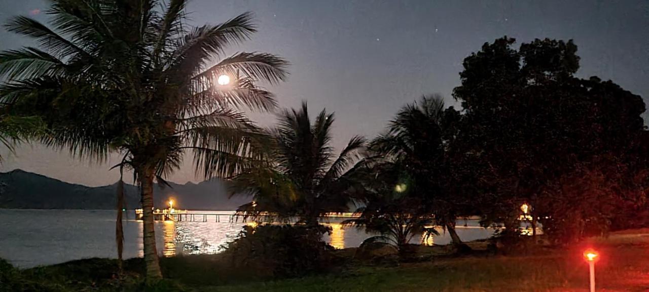 Cardwell Beachfront Motel المظهر الخارجي الصورة