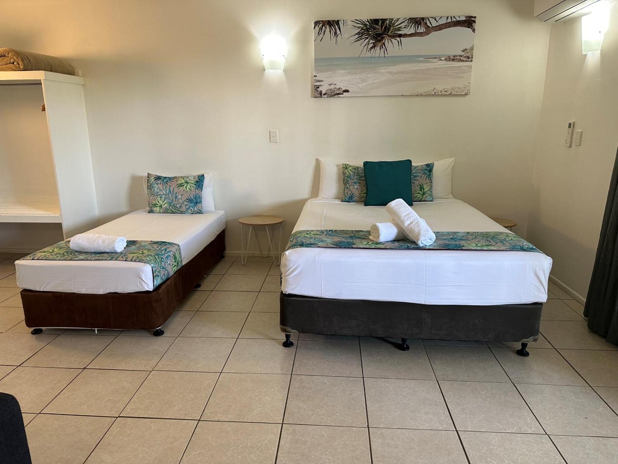 Cardwell Beachfront Motel المظهر الخارجي الصورة