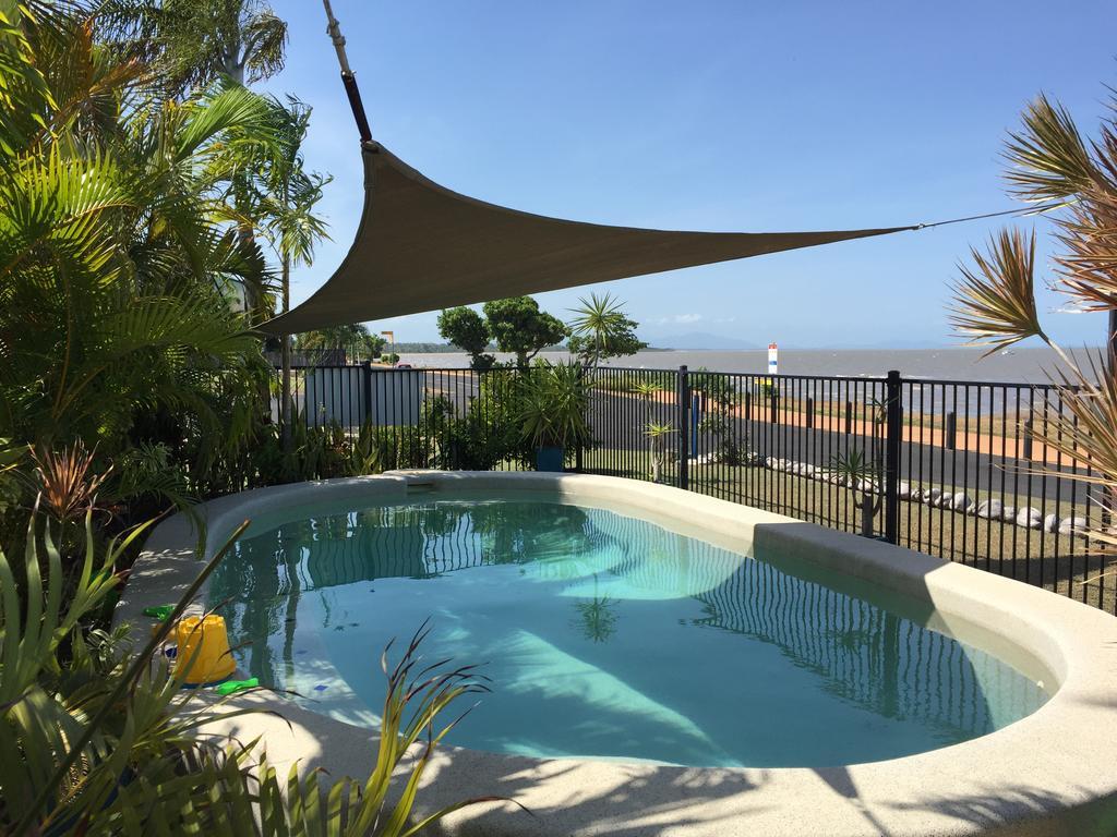 Cardwell Beachfront Motel المظهر الخارجي الصورة