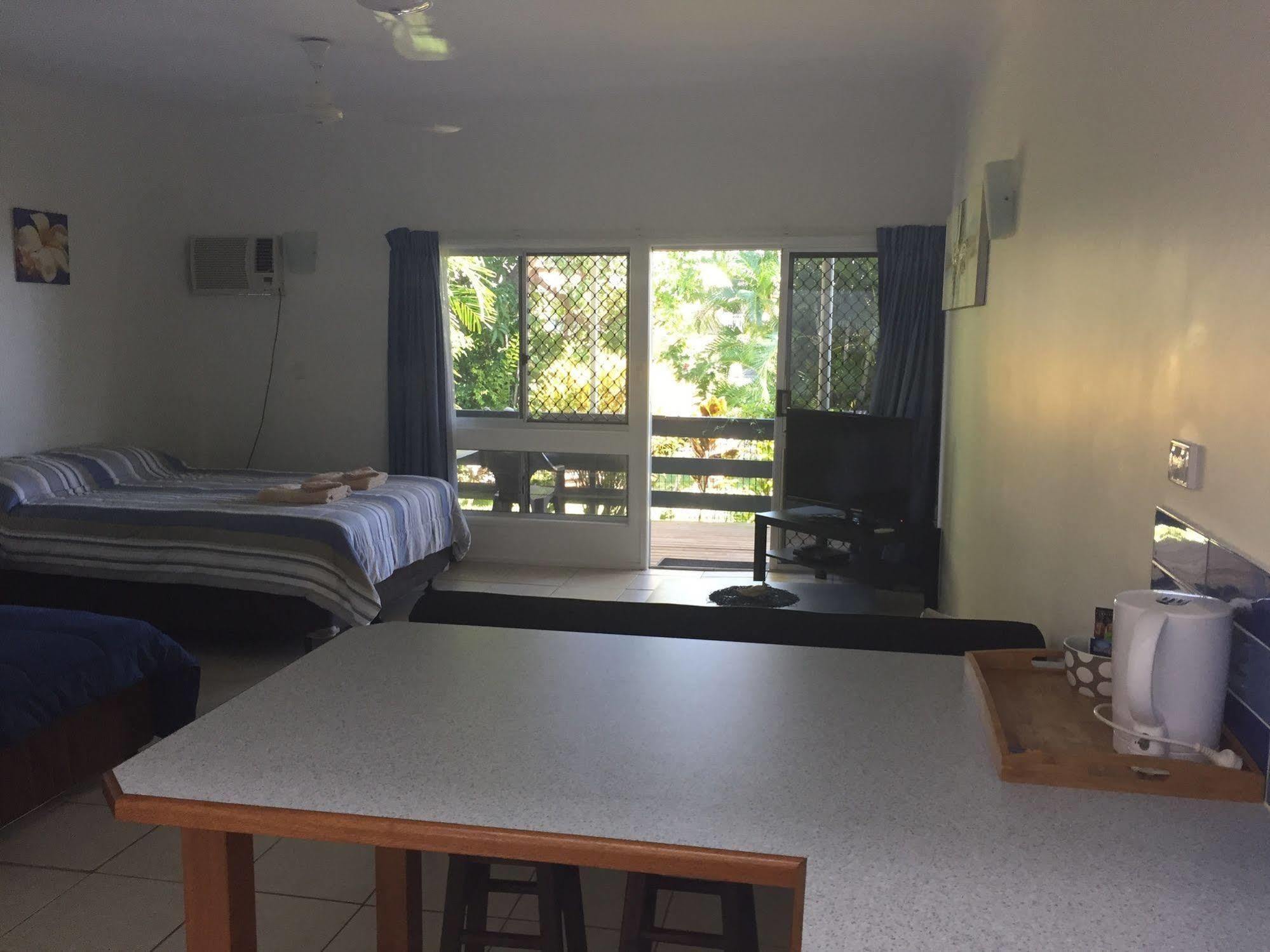 Cardwell Beachfront Motel المظهر الخارجي الصورة
