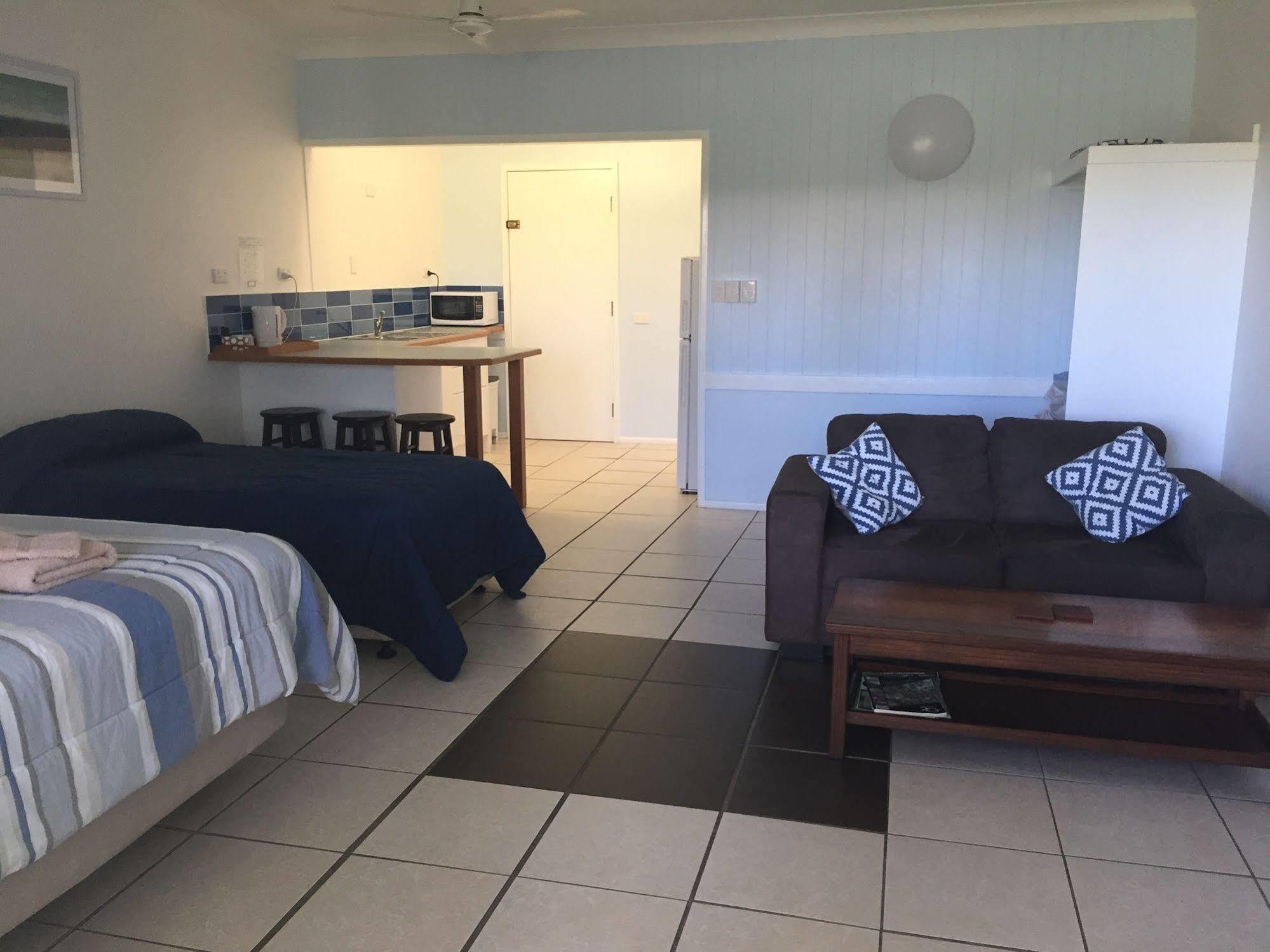 Cardwell Beachfront Motel المظهر الخارجي الصورة