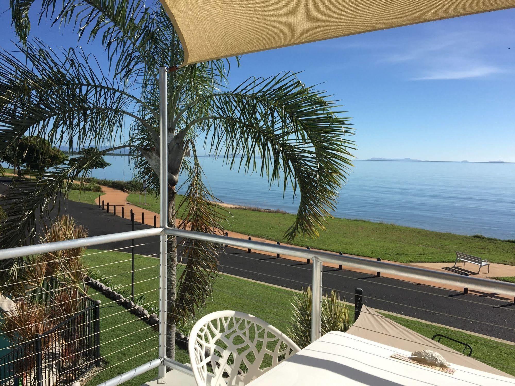 Cardwell Beachfront Motel المظهر الخارجي الصورة
